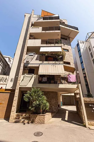 One-bedroom apartment in central Budva, 40 m² — photo 11
